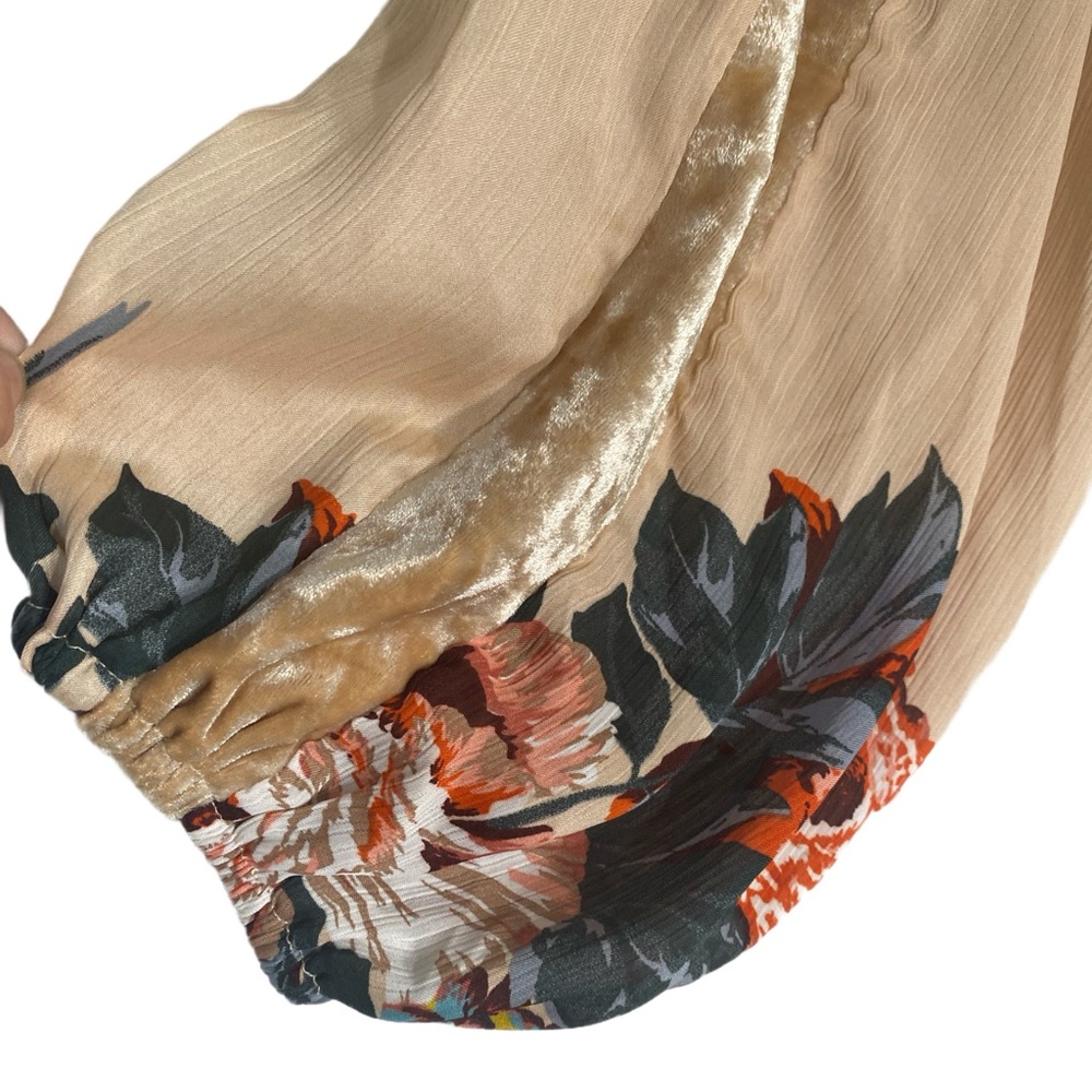 Women’s Gigio Floral Blouse with Velvet Accents- Sz L Boho Feminine Flowy - Picture 3 of 8